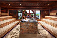 Panorama-Event-Sauna mit täglichen Show-Aufgüssen
